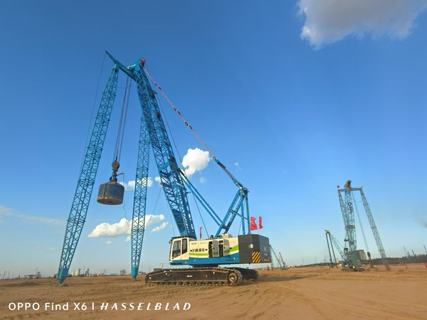 YTQH3000MHE增程式电动强夯机